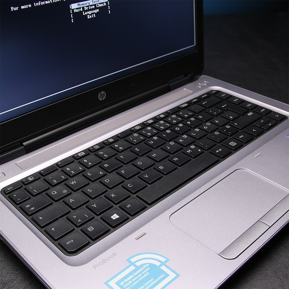 HP ProBook 640 G3 // i5-7200U, 8GB RAM, 256GB SSD