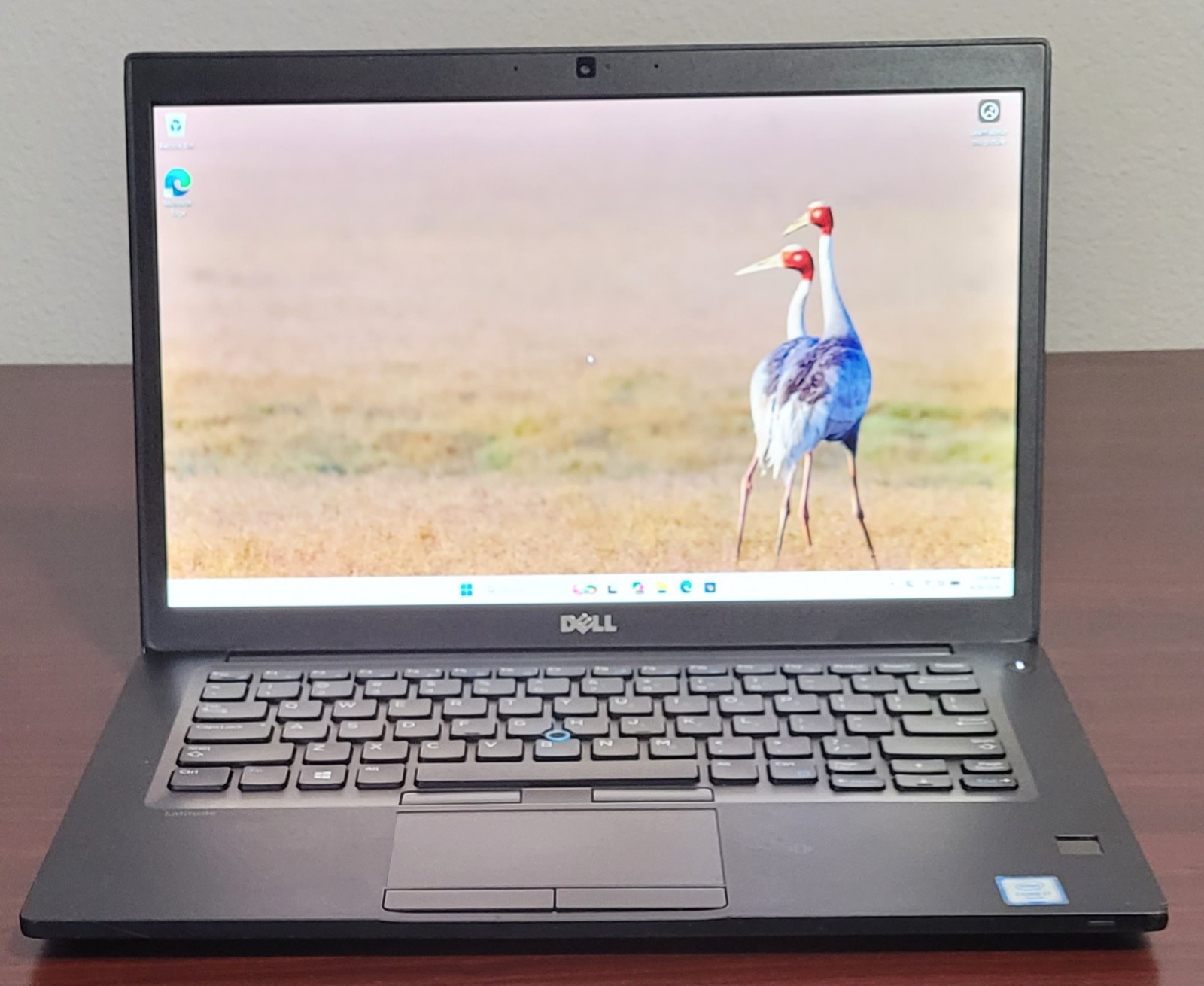 Dell Latitude 7480 14″ Intel i7-7600U 2.60GHz, 8GB 180GB SSD, Win 11, 1920×1080