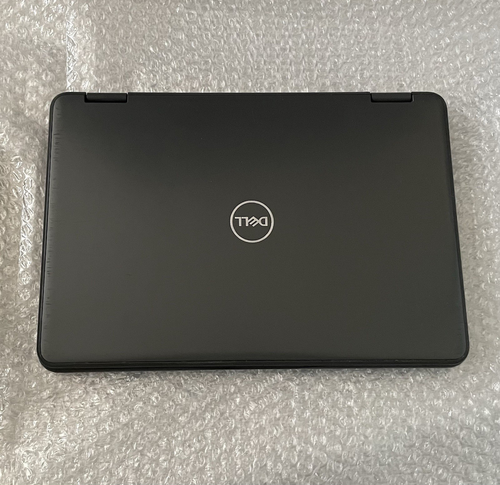 DELL Latitude 3190 Laptop 2in1 11.6″ Intel N5030 8GB RAM 256 GB SSD HDMI Windows