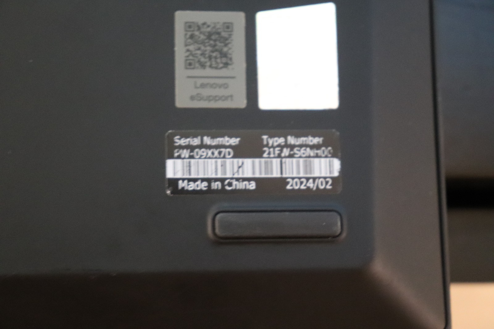 #4 Lenovo Think Pad P1 Gen 6 16 OLED 2.6 GHz i9-13900H 32GB 1TB SSD RTX 2000 Ada