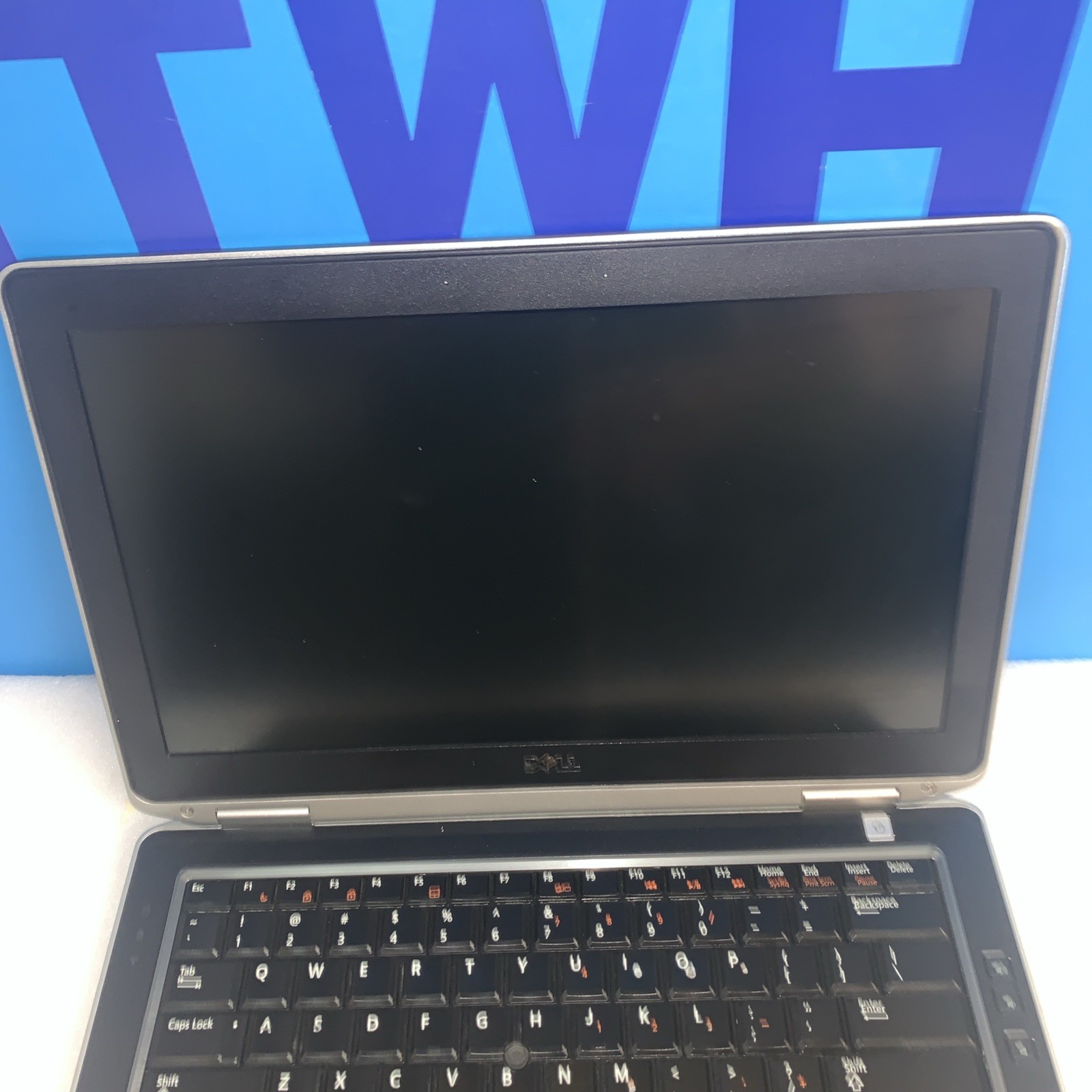 Dell Latitude E6330 i7-3540M 3.0GHz 8GB RAM ( No HDD/ Caddy, battery, Ac Adapter