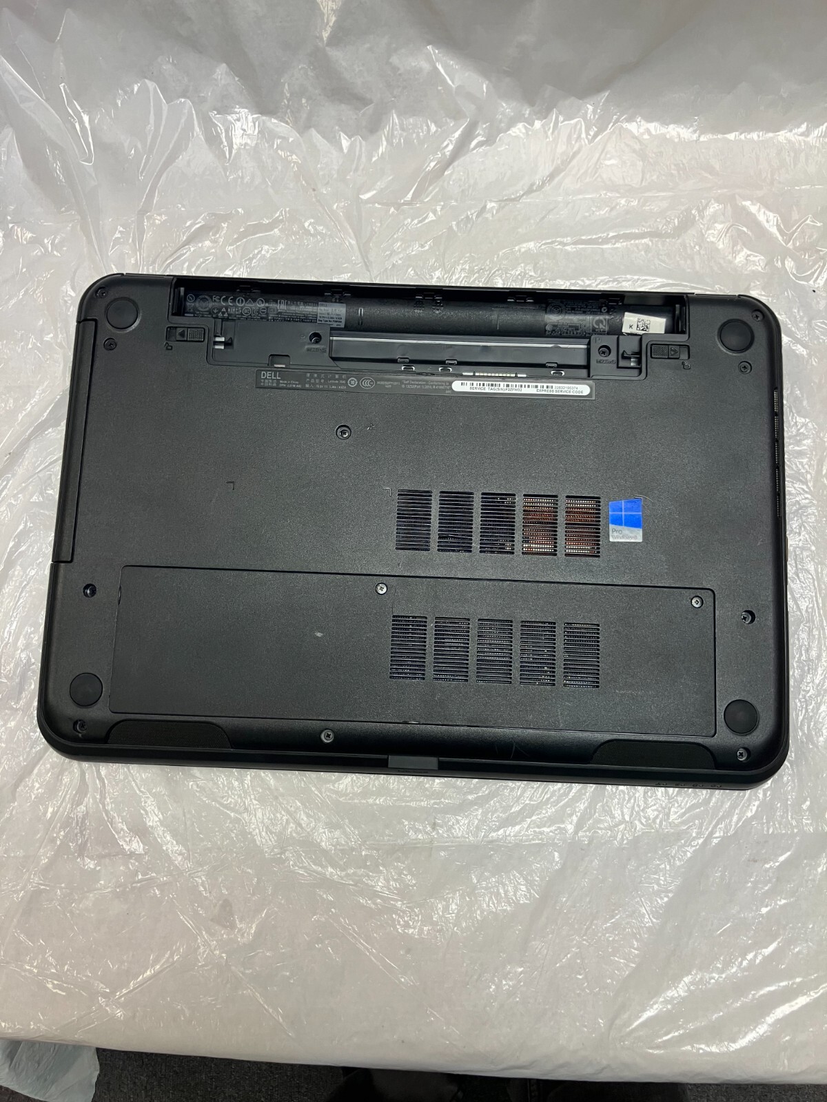 Dell Latitude 3540 Intel i3-4030U 1.9GHz 12GB Ram 480GB HD no/battery FOR PARTS