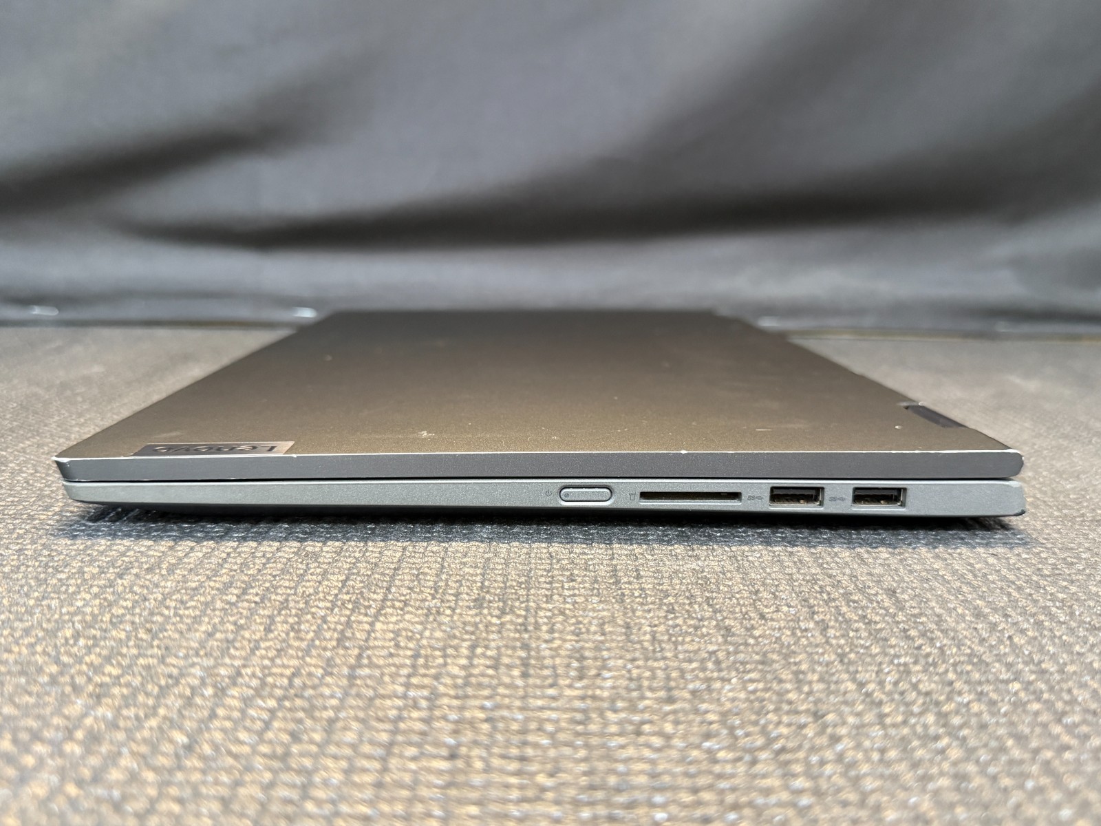 Lenovo IdeaPad Flex 5 15IIL05 15.6″ Intel i7-1065G7 1.30GHz 16GB RAM 512GB M.2