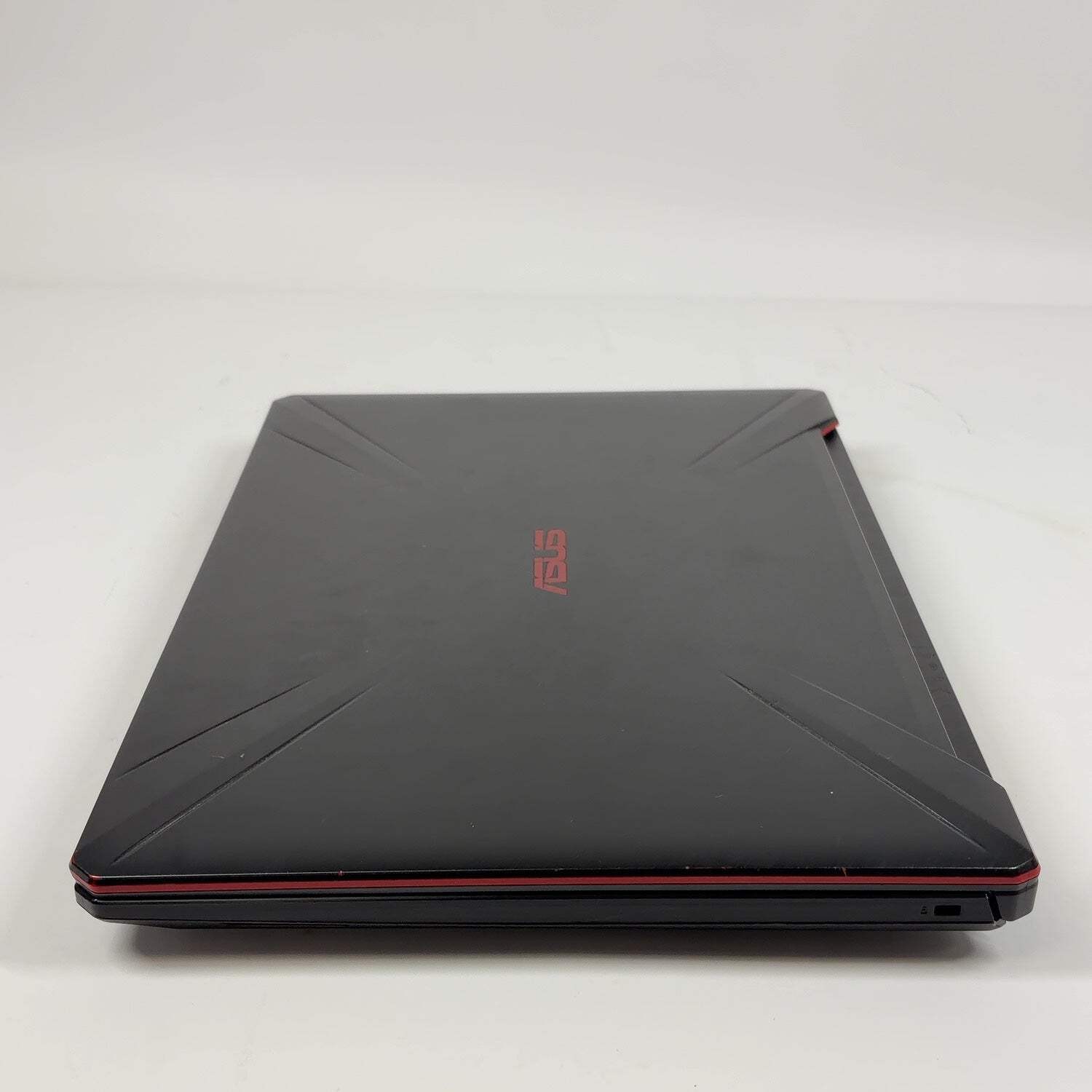 Asus TUF FX705DY 17.1 Ryzen 5 3550H 2.1GHz 16GB RAM 512GB SSD AMD Radeon RX 560X