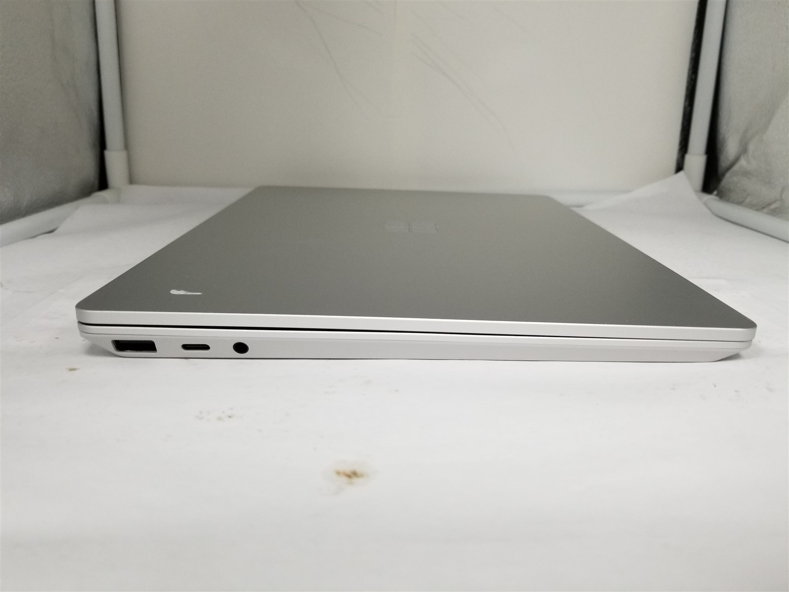 Microsoft Surface Laptop Go Core i5 12.4″ 8GB/256GB Silver See Details VD6228