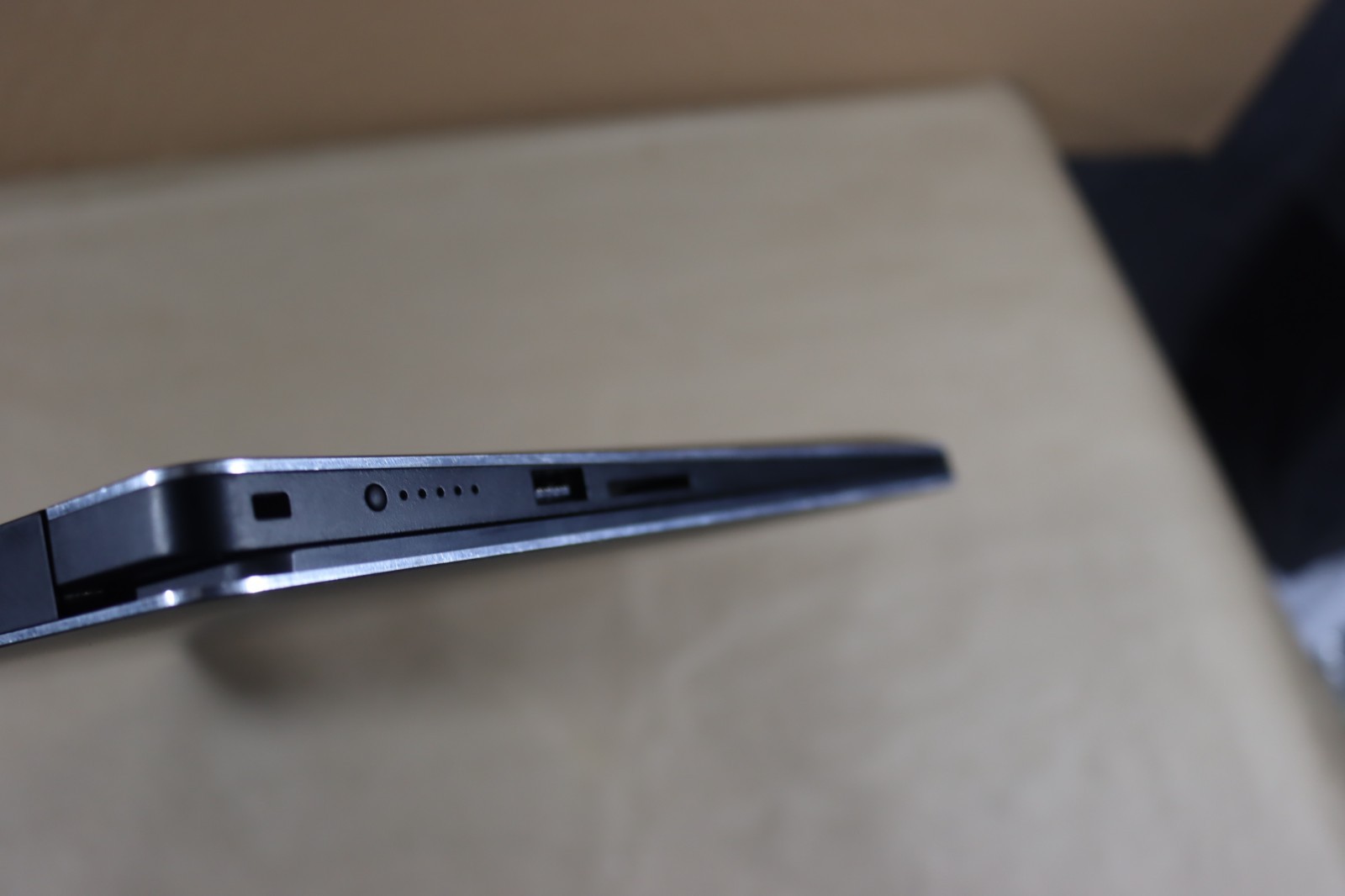 Dell Precision 5540 i7-9850H 512GB SSD 16GB RAM Nvidia Quadro T1000