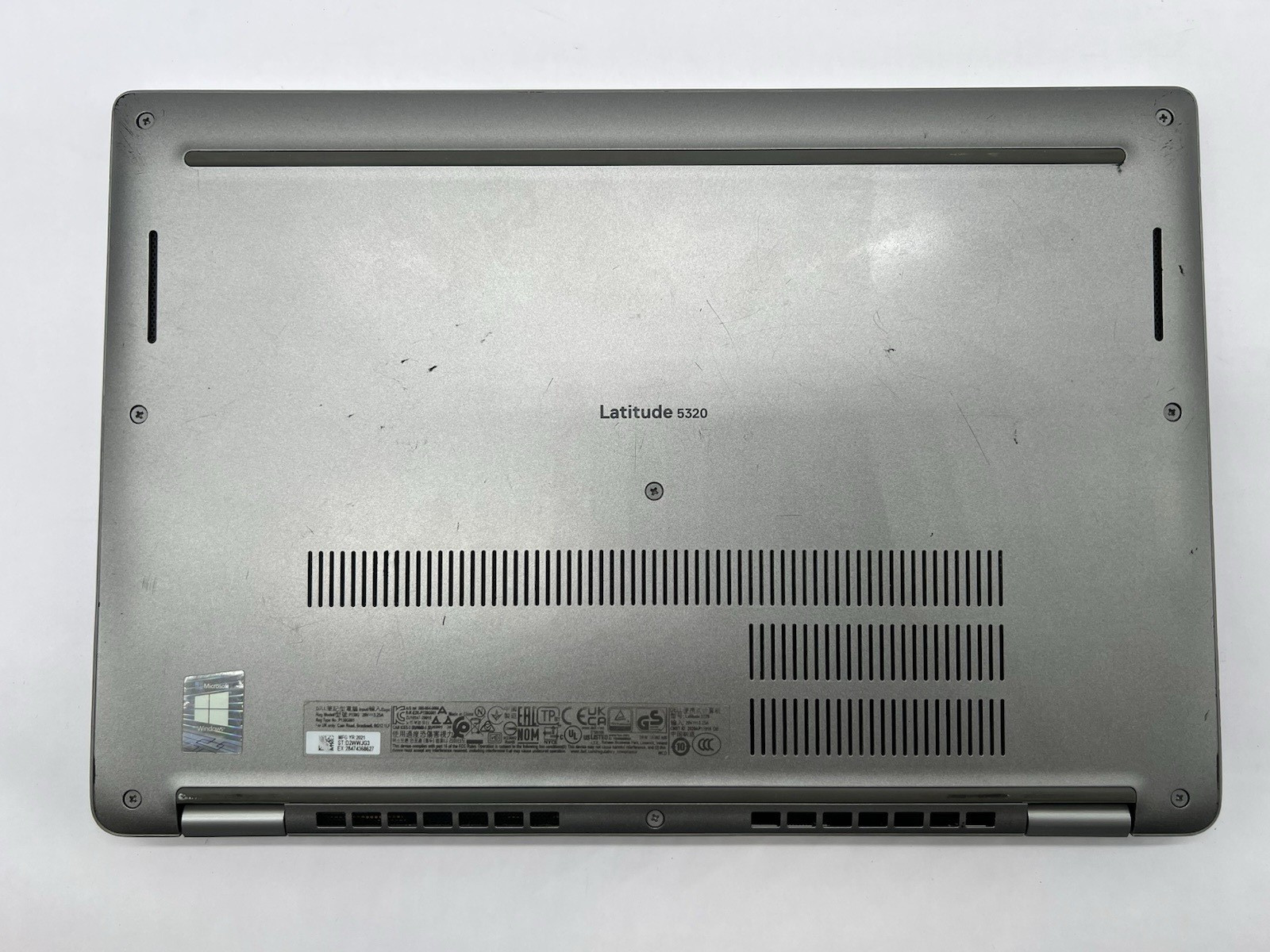 Dell Latitude 5320, i5-1135G7, @ 2.40GHz, 8GB RAM, 256GB NVMe-No OS/Charger