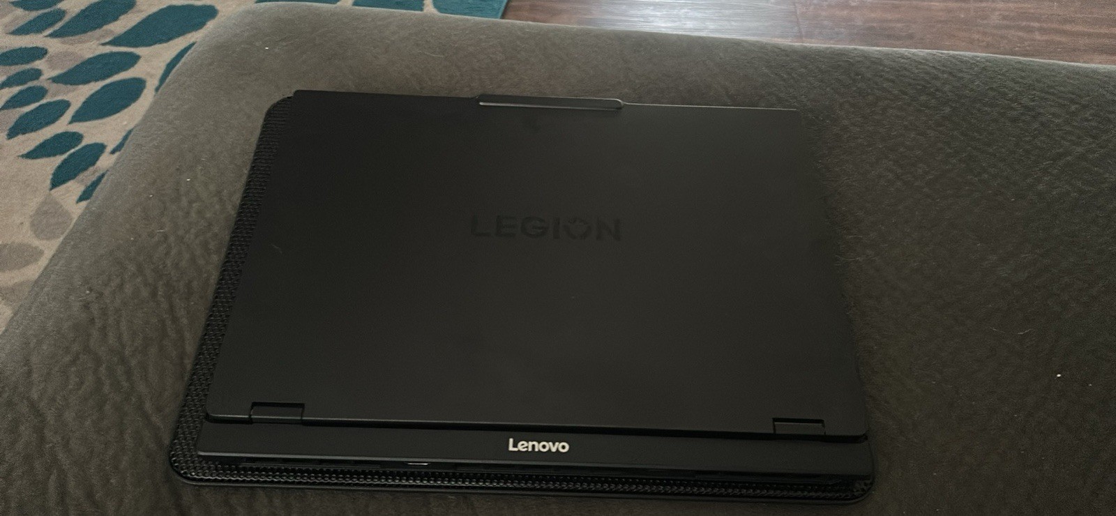 Lenovo Legion 16in i9-14900HX 32GB 1TB SSD RTX 5070 Win11 2024