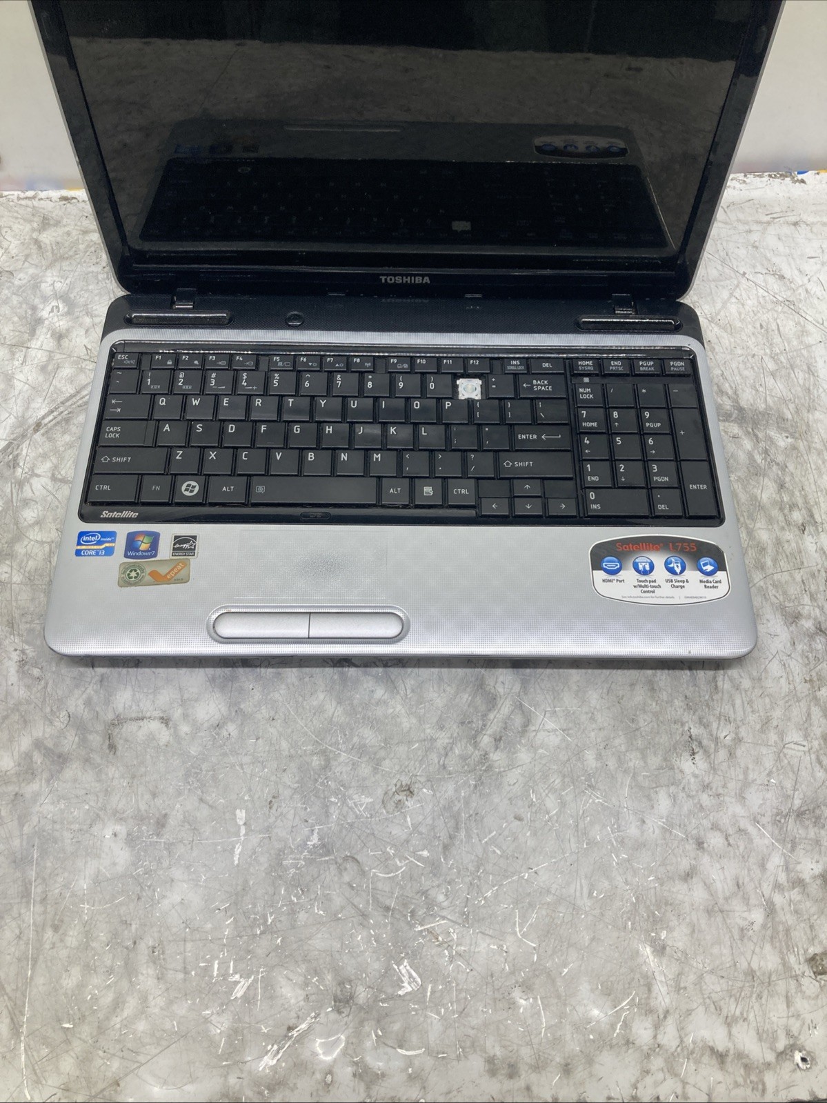 Toshiba Satellite L755-S5151 i3-2350M 2.30GHz 4GB no HDD Boot to BIOS
