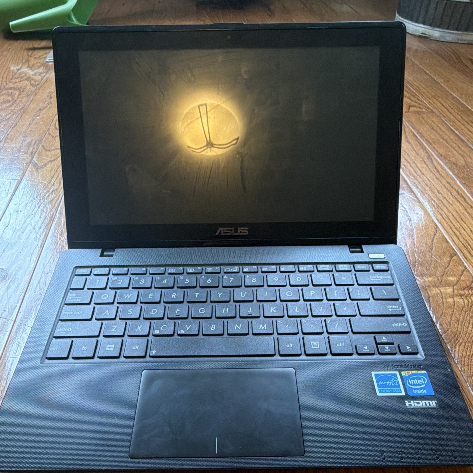 ASUS X3001 13.3″ Intel Core i3 1.70GHz 4GB 500GB HDD Win 8 Black