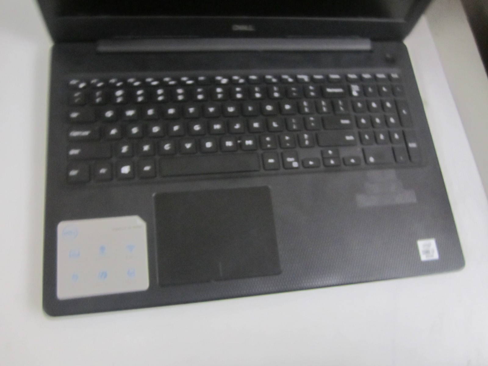 Dell Inspiron 3593 Laptop I7-1065G7 16GB 240GB M2SSD 1.30GHZ NOOS + AC
