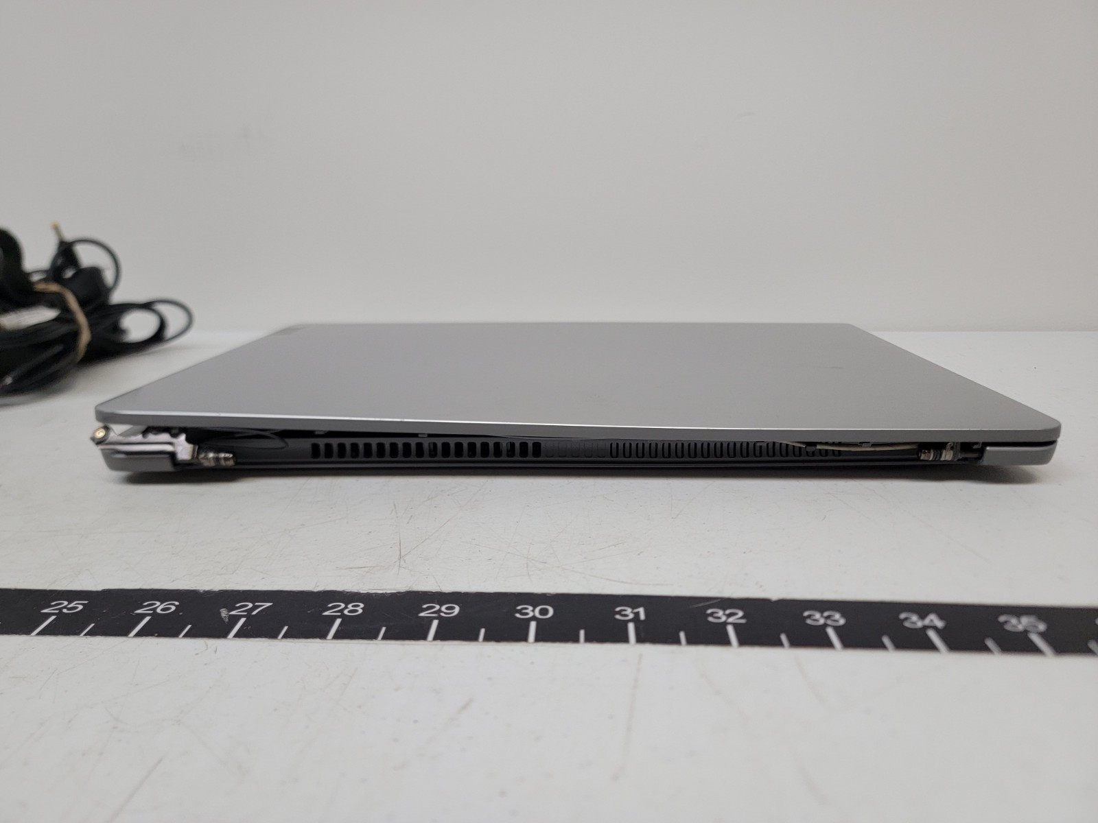 Lenovo Ideapad 1 15ada7 15.6″ AMD Athlon 3050U 2.3GHz 4GB RAM 128GB eMMc