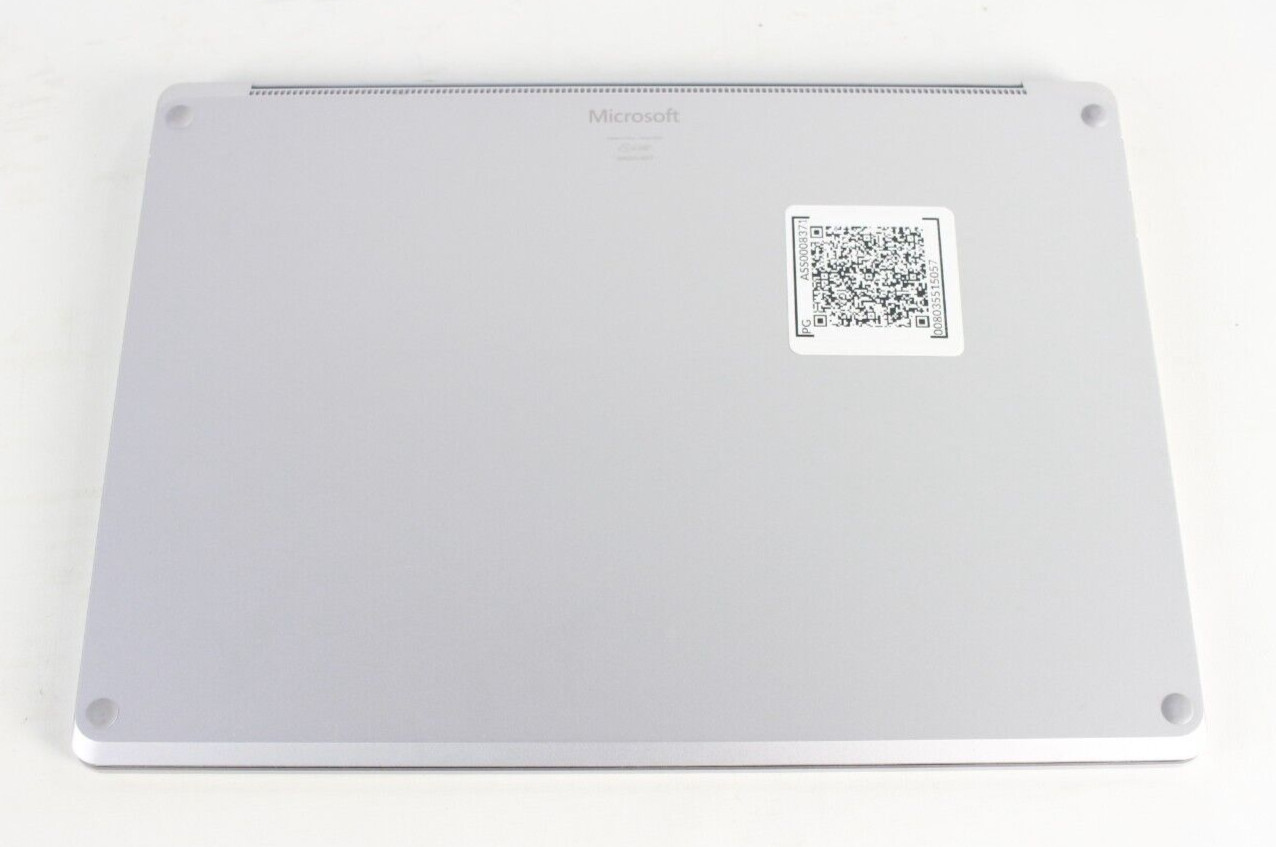 Microsoft Surface Laptop 4 13.5″ i5 11th Gen 256 GB SSD 8 GB RAM Win 11 (PG)
