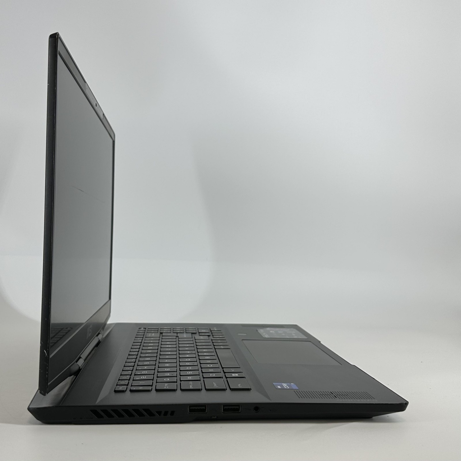 MSI Stealth 17 Studio 17.3 2K 2.6 GHz i9-13900H 64GB 1TB SSD RTX 4090 Good