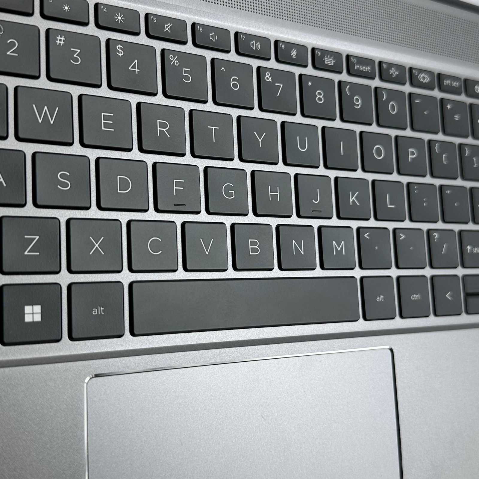 HP ZBook Power 15 G9 FHD 2.4 GHz i7-12800H 32GB 1TB SSD RTX A2000 Excellent