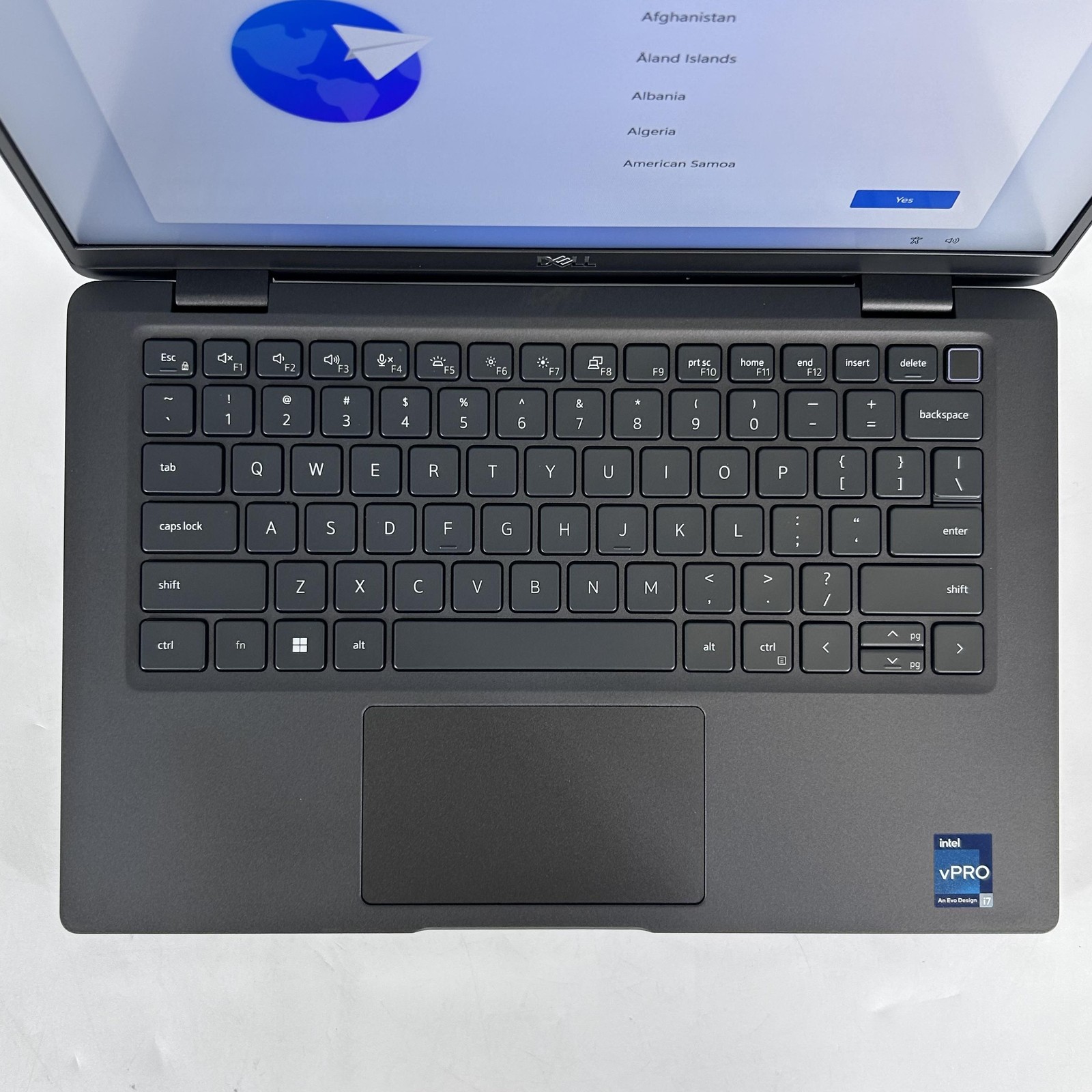Dell Latitude 7330 13.3 Black FHD 1.8 GHz i7-1265U 16GB 512GB SSD Very Good