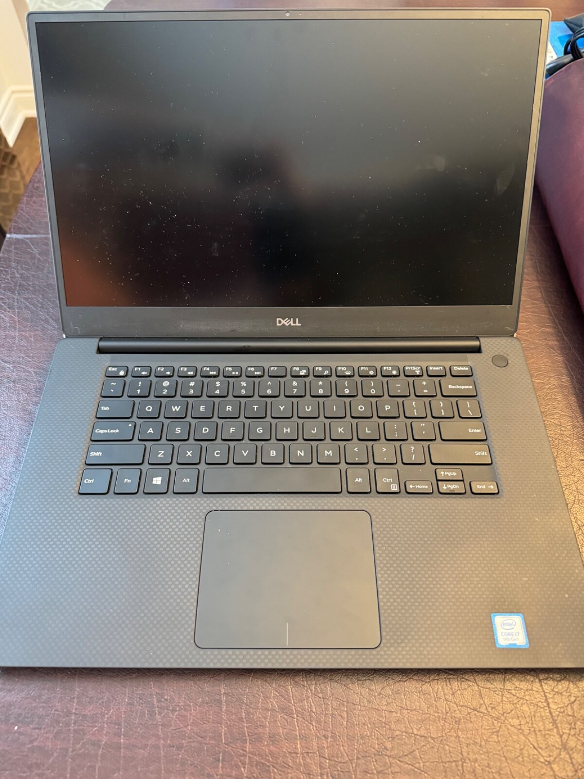 Dell XPS 15 7590