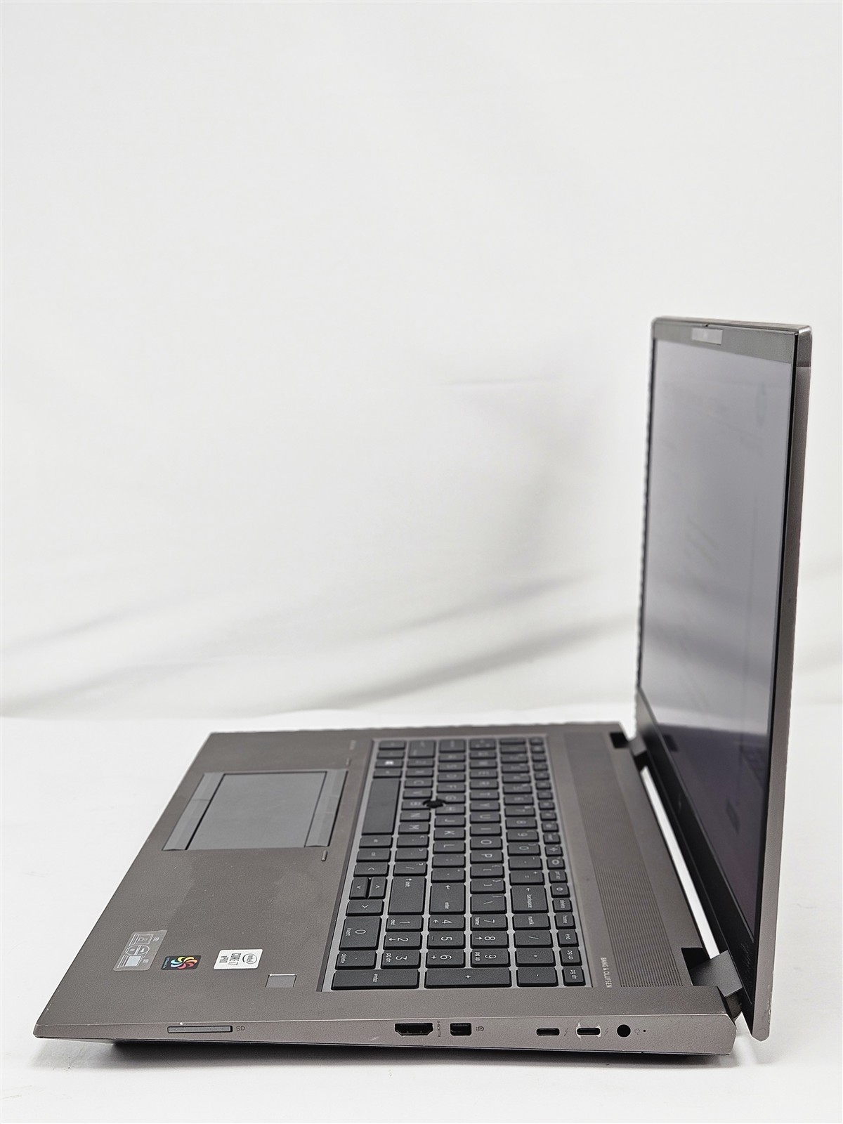 HP ZBook Fury 17 G7 Intel Core i7-10850H 64GB 1TB SSD 17.3″ Quadro RTX 5000