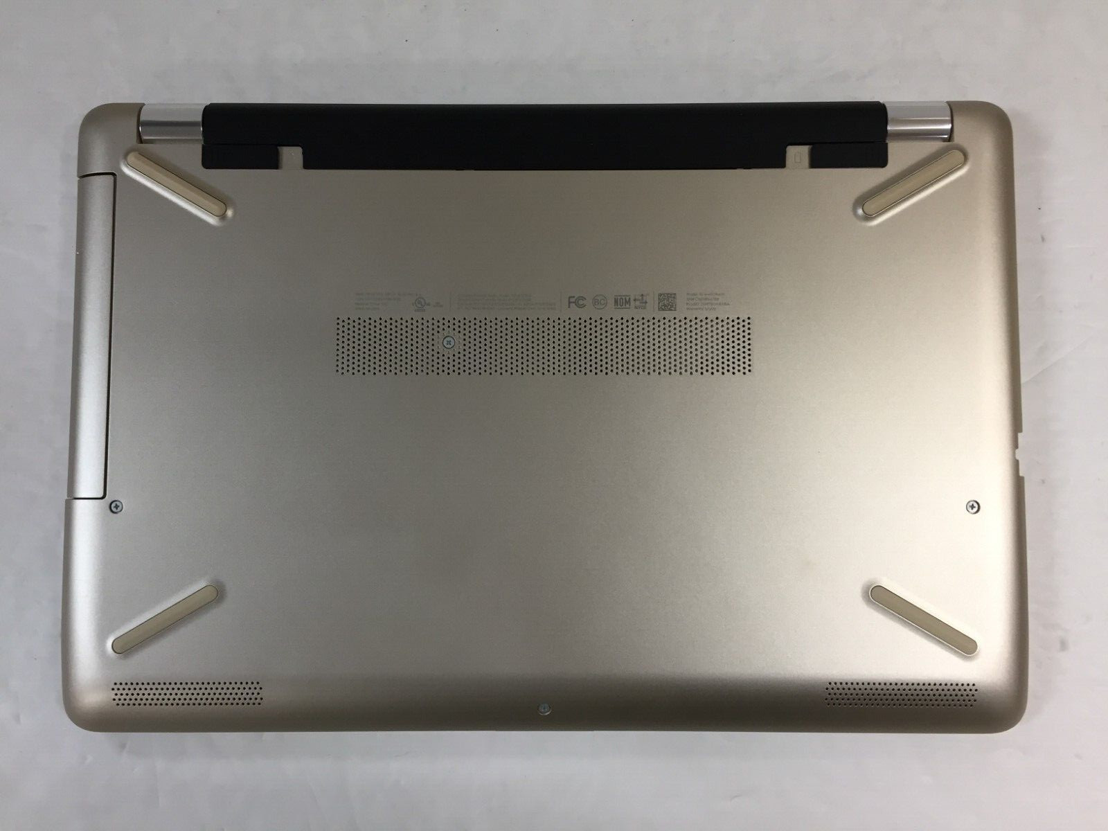 HP 15-bw006wm 2NM78UA 15.6″ Laptop/AMD E2-9000e/4GB RAM/500GB HDD/W10 Gold