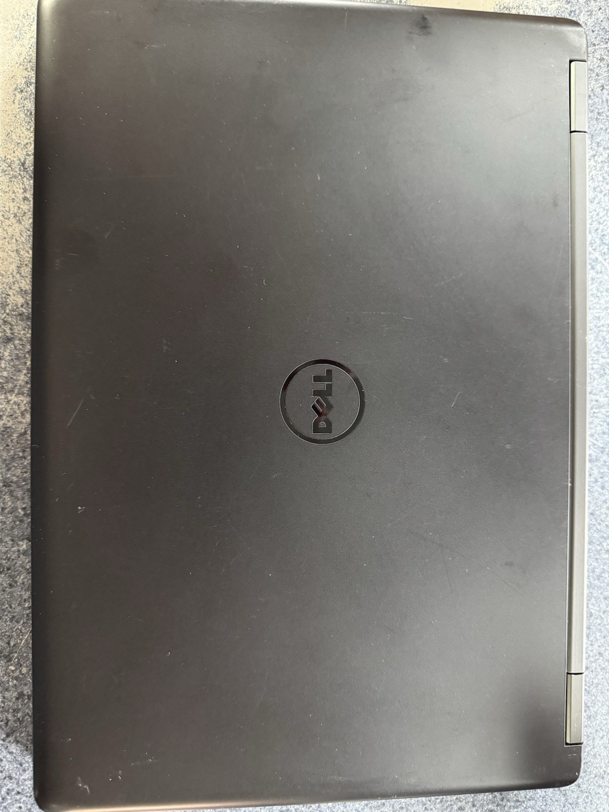 ** Read** Dell Latitude E5450 i5-5300U 2.3Ghz ** for parts**