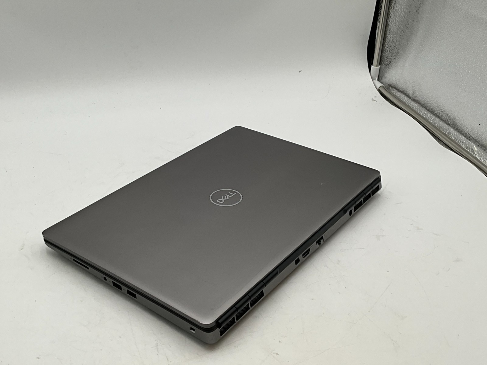 DELL Precision 7560 i7-11850H 2.50g 32GB 512gb T1200 15.6″ WIN11 Laptop ^D0KVFK3