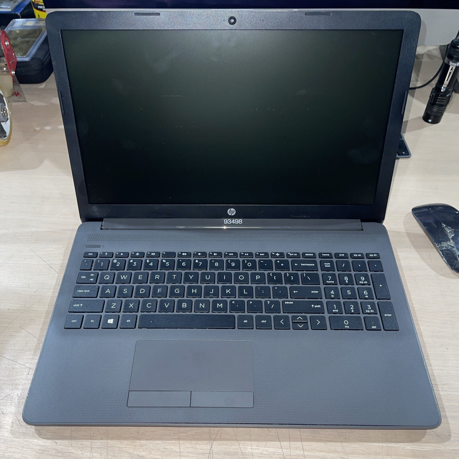 Hp 255 G7 Notebook AMD A4-9125 Radeon 4GB RAM NO HD !
