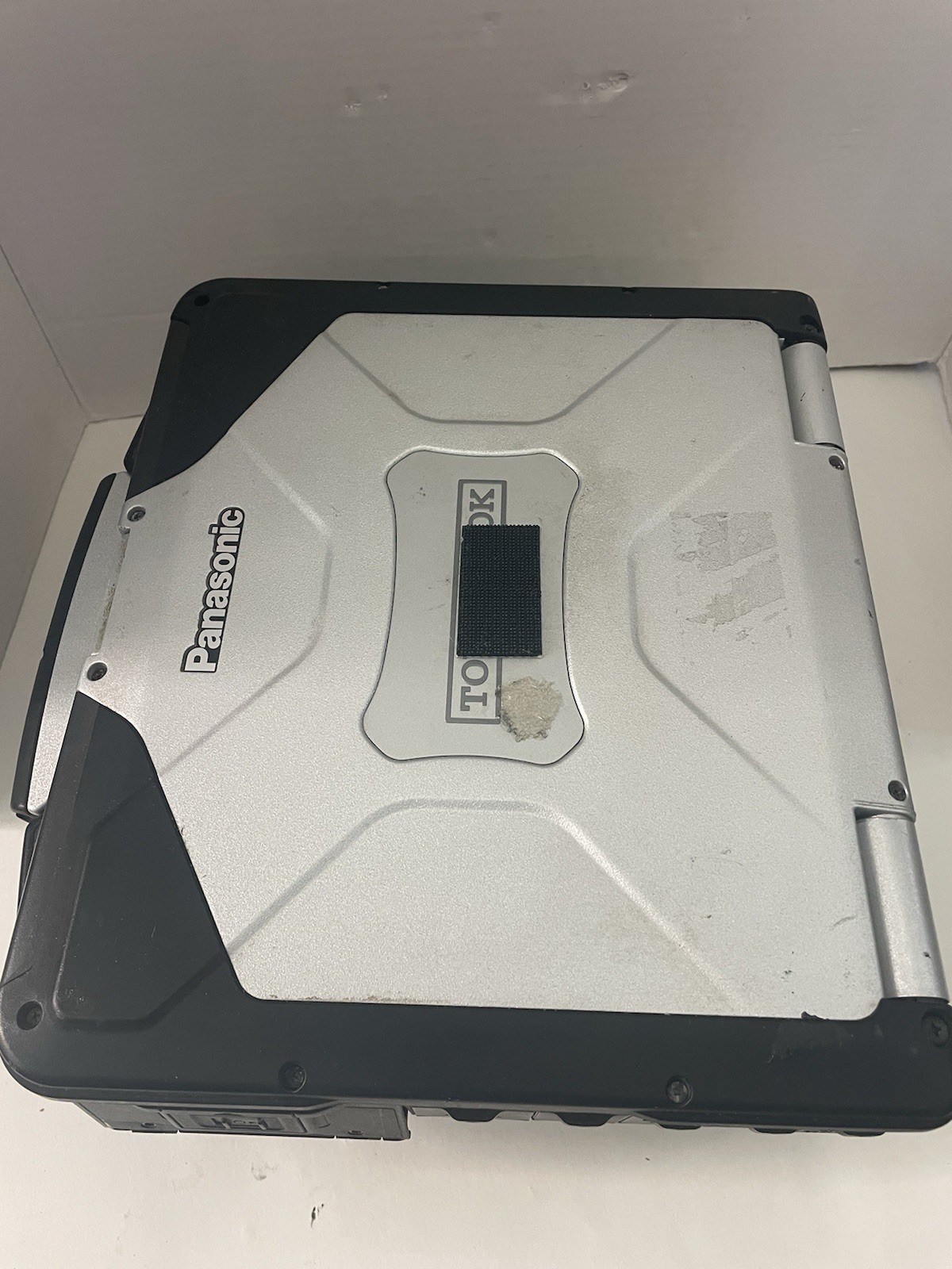 Lot 2 Panasonic CF-31 Core i3-2310M 2.10GHz 4GB RAM – No HHD – With Battery