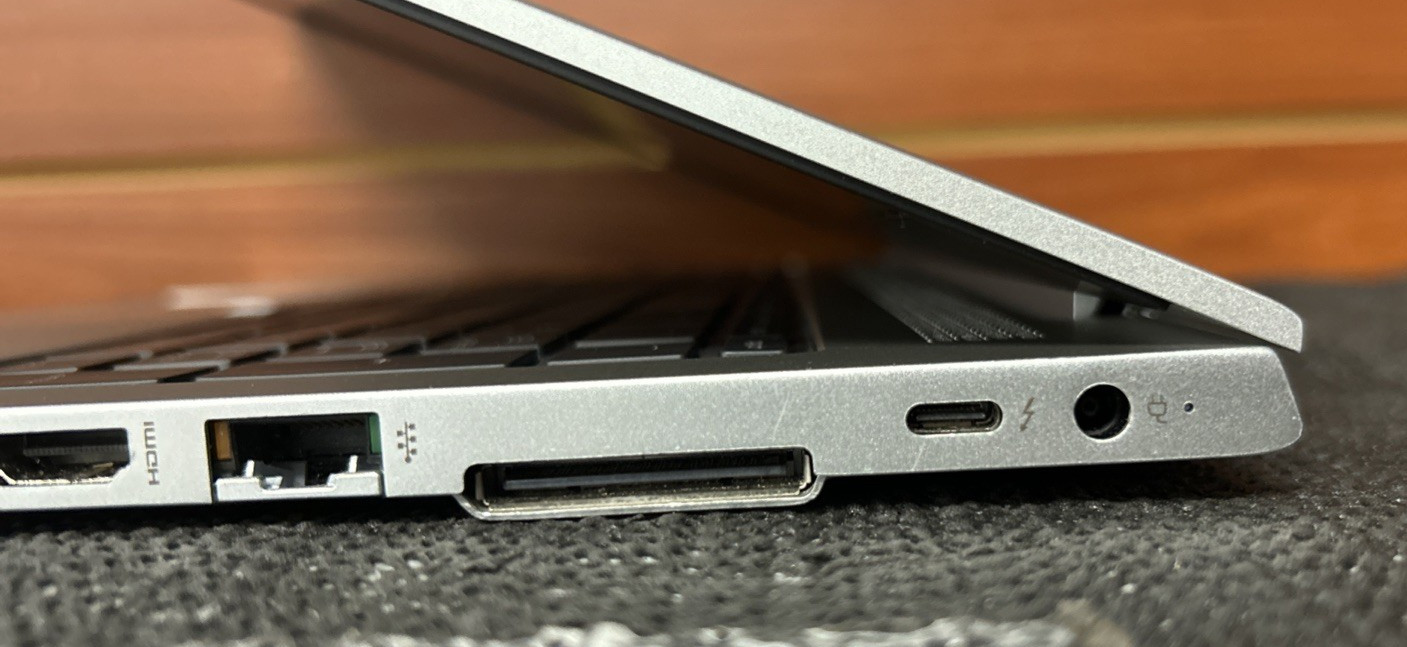 HP Elitebook 850 G5 Core i5-7300U 2.71GHZ 16GB , 256GB SSD, WINDOWS 11 PRO