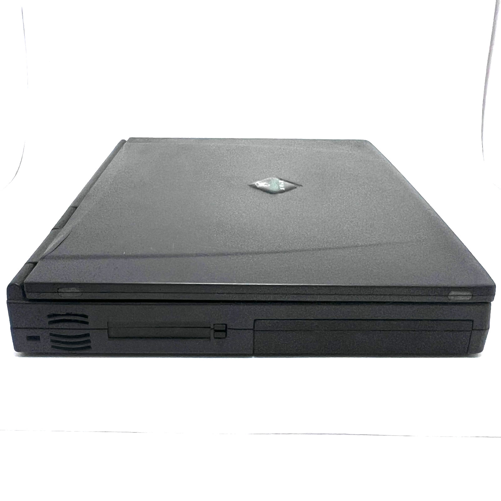Vintage Gateway Solo 5150 Laptop – PARTS REPAIR – 80GB HDD – RAM