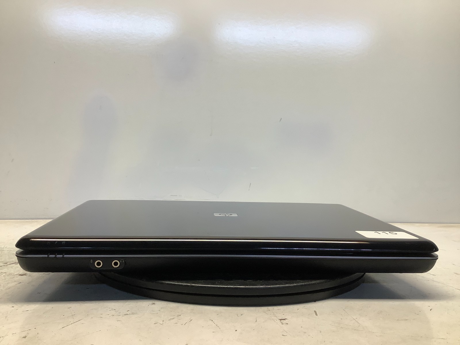 HP G60-121WM AMD Sempron SI-40 2 GB NO HDD