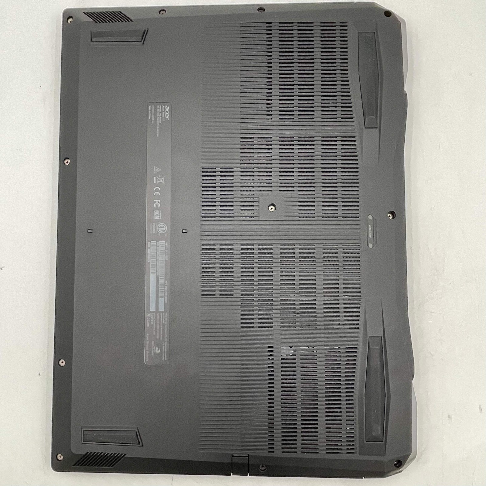 Acer Nitro 17 17.3″ i7-13700H 2.4GHz 16GB RAM 1TB SSD GeForce RTX 4060