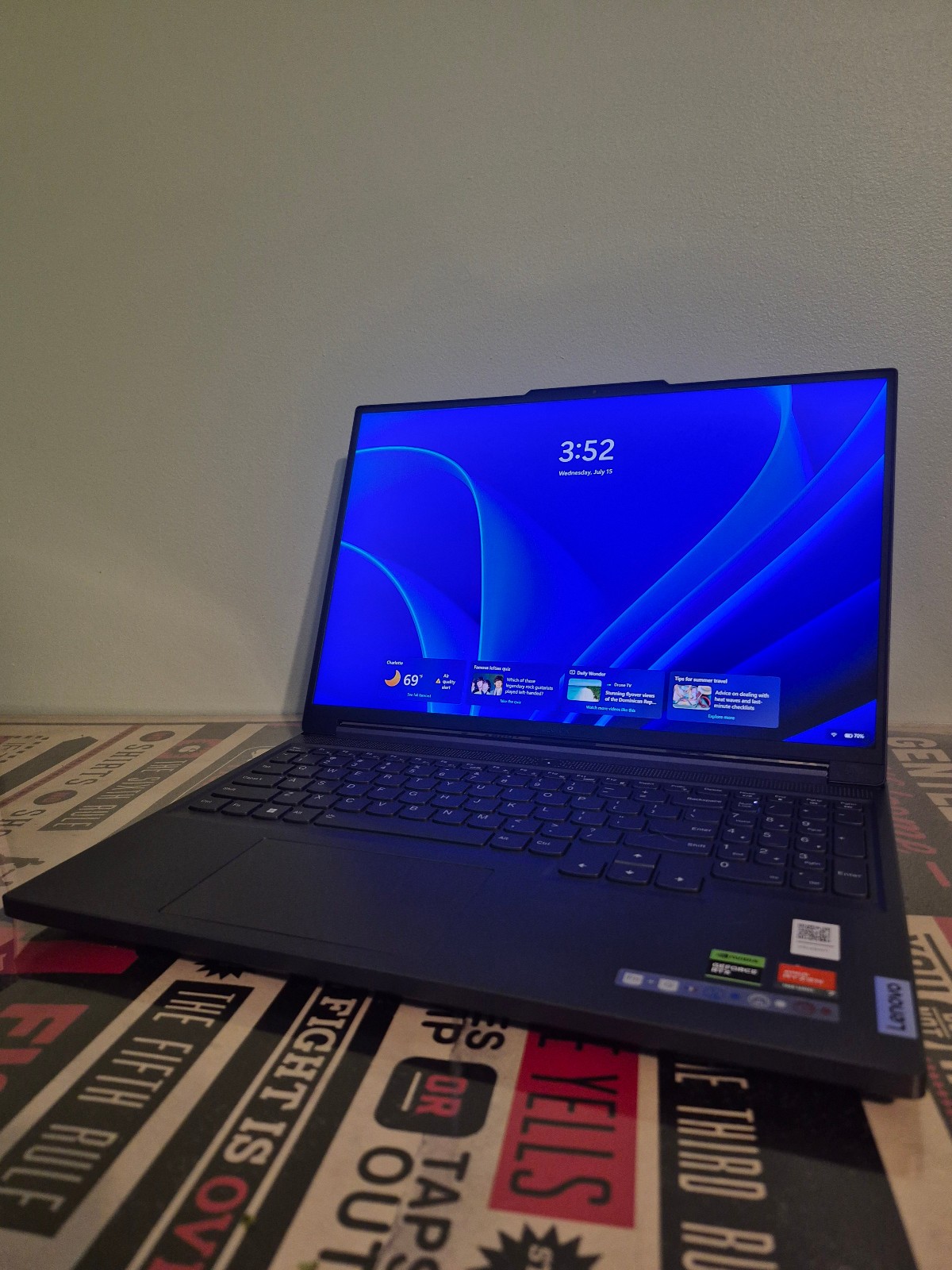 Lenovo Legion Slim 5 Gen 8 16″ 165Hz QHD+ Ryzen 7 7840HS 32GB 2TB RTX 4060