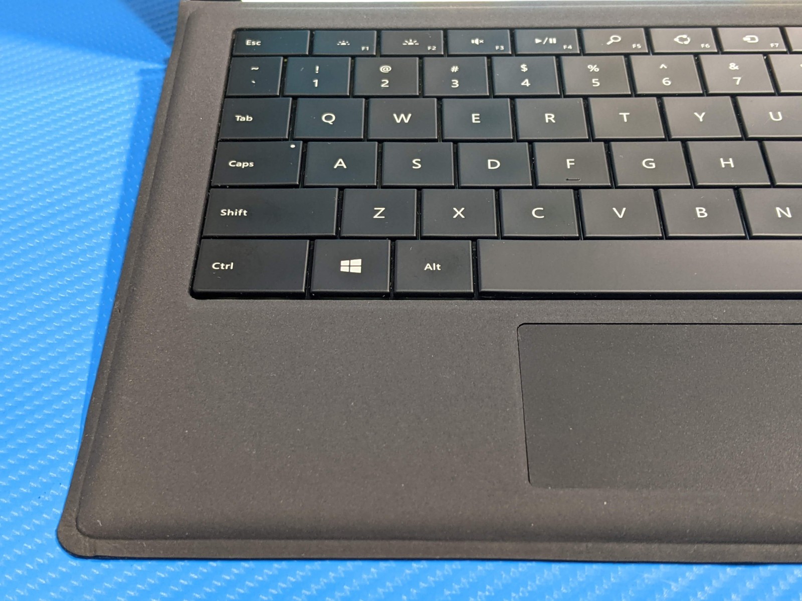 LOT of 2 MS Surface Pro 1796 12.3″2736×1824 TOUCH i7-7 2.5GHz 16GB 512GB SSD 11P