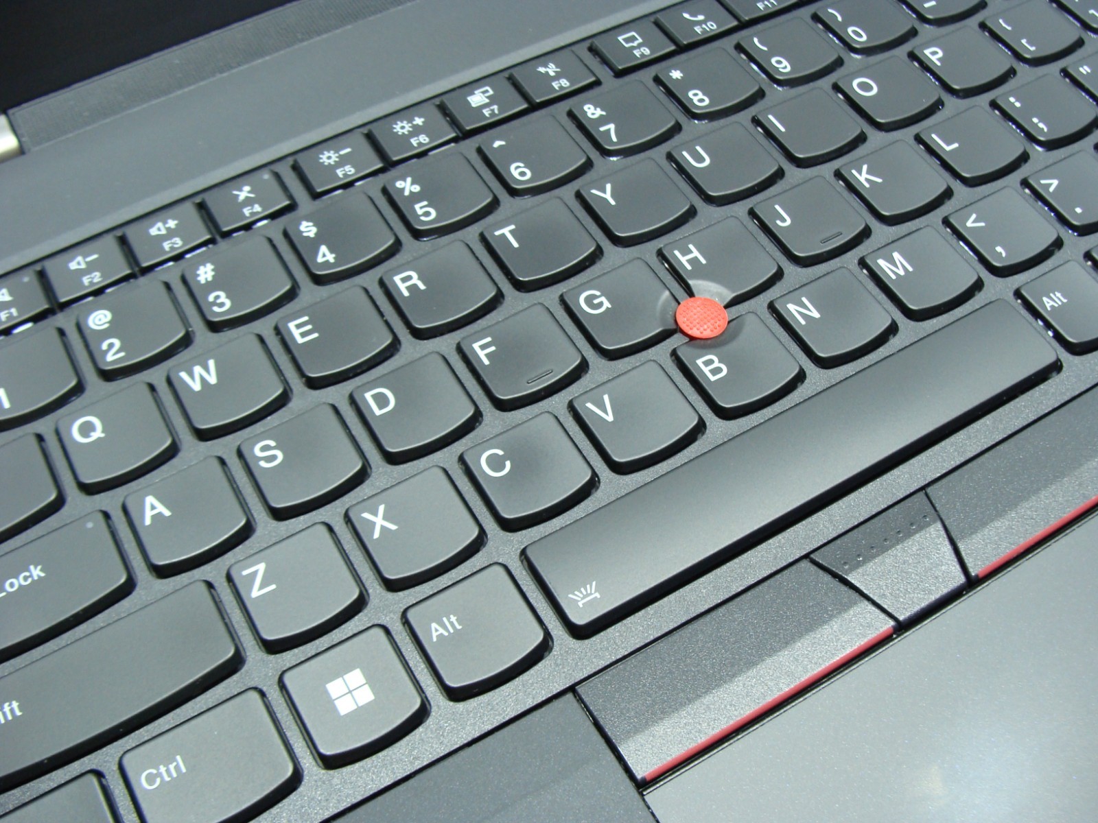 Lenovo ThinkPad P15s Gen2i 15.6″FHD i7-1165G7 2.8GHz 16GB 512GB T500 100ttery