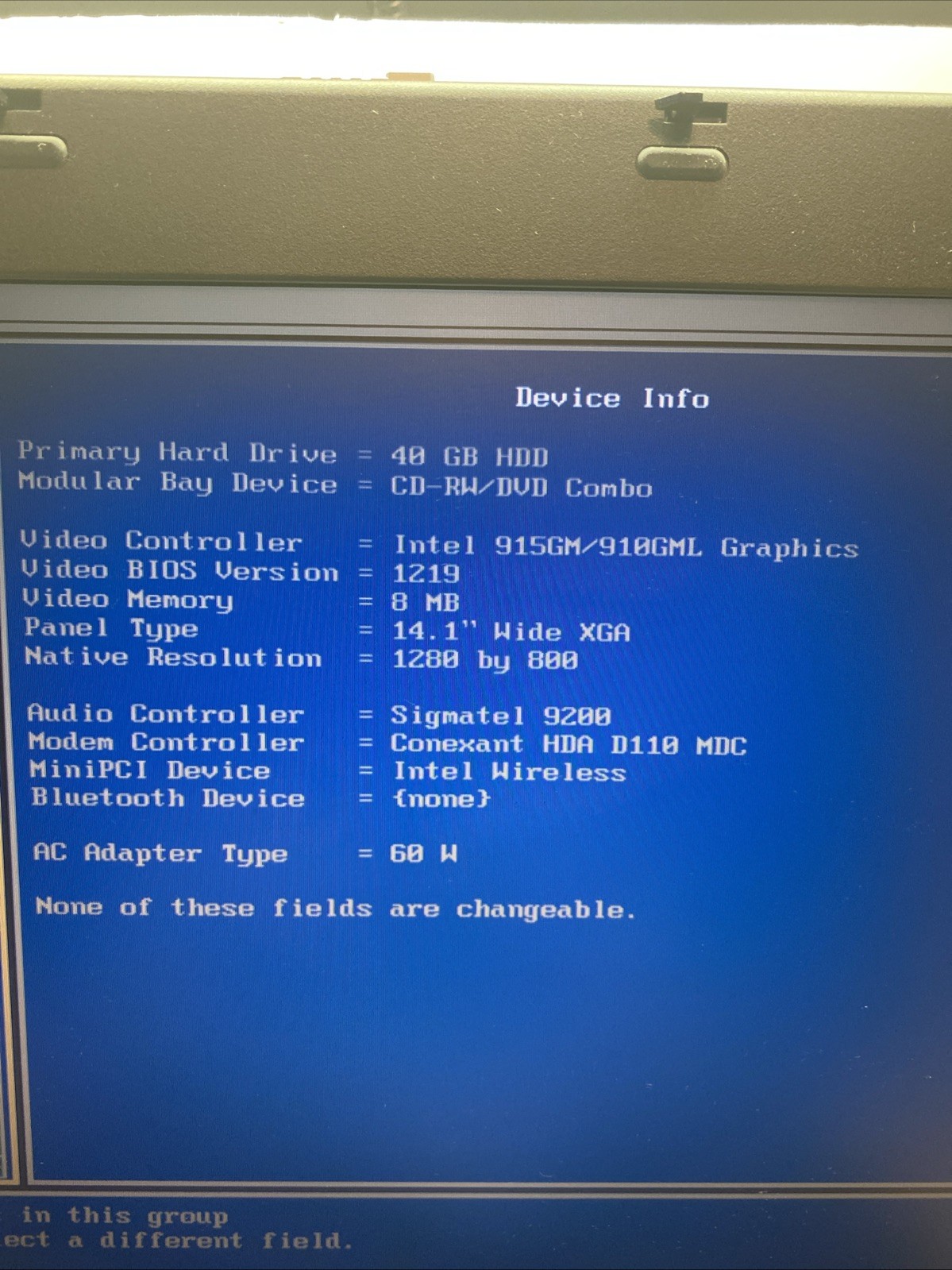 Dell Inspiron B120 XP Home OS 1.5 GHz 40 Gb Hdd 2gb Ram Cd/dvd Charger/battery