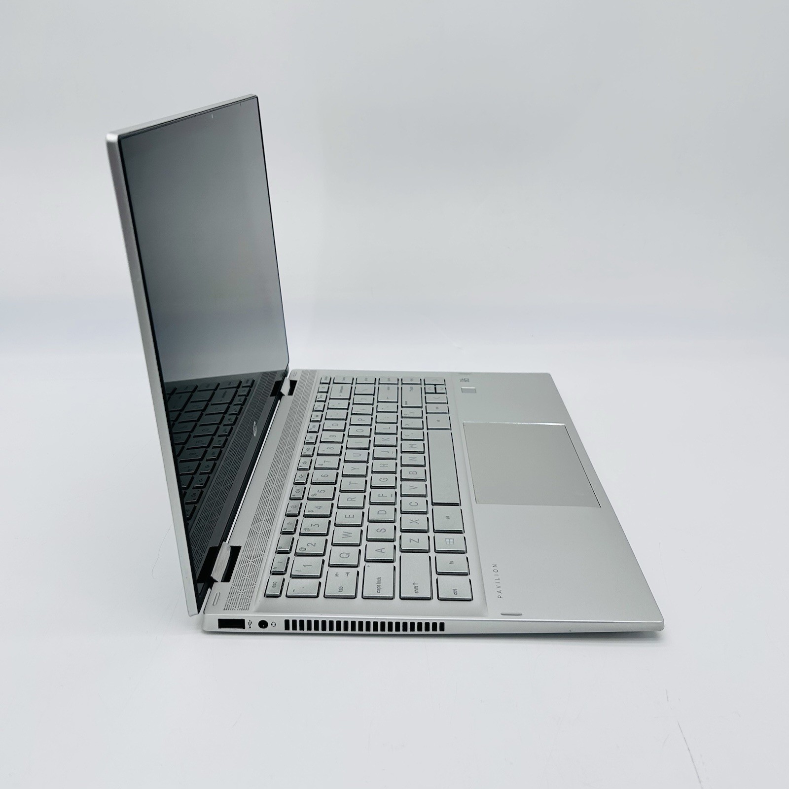 HP Pavilion x360 14 2-in-1 Touch Laptop i5 256GB SSD 8GB Win11 14-dw1010wm
