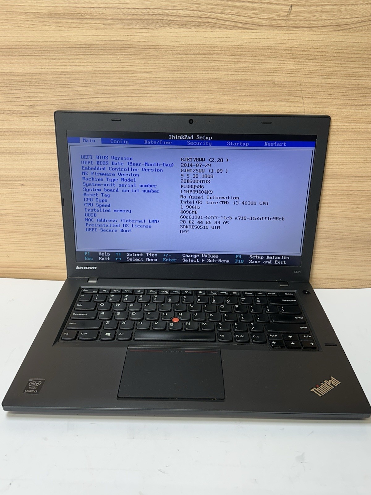 Lenovo ThinkPad T440 i3-4030U 4GB RAM 500gb HDD 14″ (for Parts Or Repair)