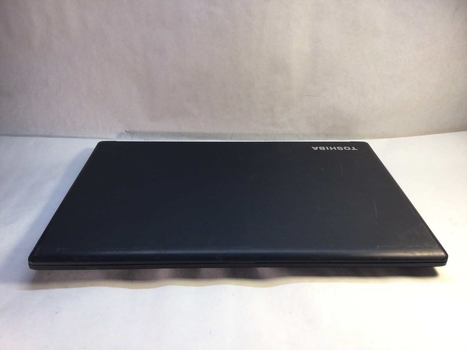 Toshiba Tecra C50-B1500 15″ Laptop Intel Core 13-4005U- BAD DISPLAY -MZ