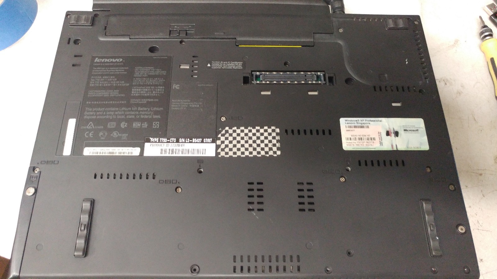 Lenovo ThinkPad R61 Core 2 Duo T7100 1.8GHZ 2GB RAM,160GB HDD 14.1″
