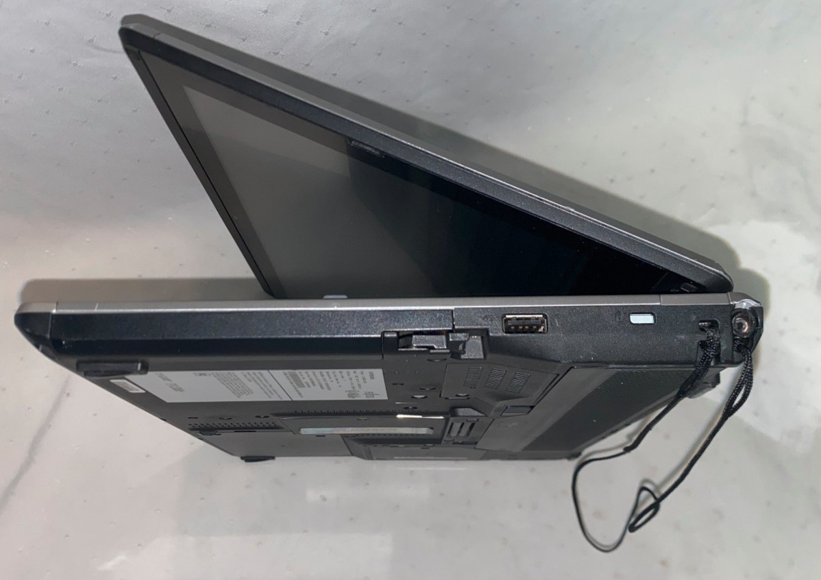 Fujitsu Lifebook T902 Touchscreen Notebook i5-3340M, 16GB RAM, 250GB SSD