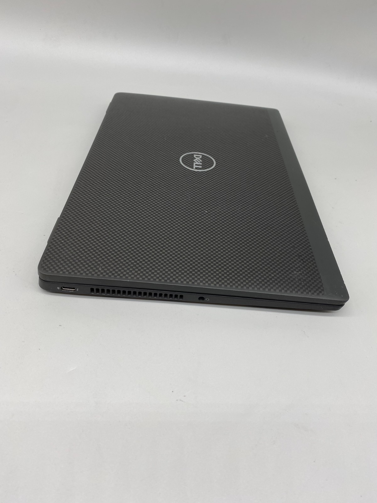 Dell Latitude 7290 12.5″ i5-8350U 1.70GHz 16GB DDR4 128GB Black /FAIR/SEE DC