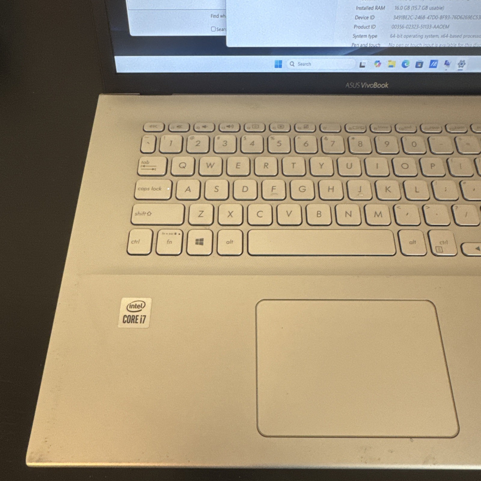 ASUS Vivobook X712JA – HD+ – i7-1065G7 – 16GB RAM – 1TB SSD – Silver