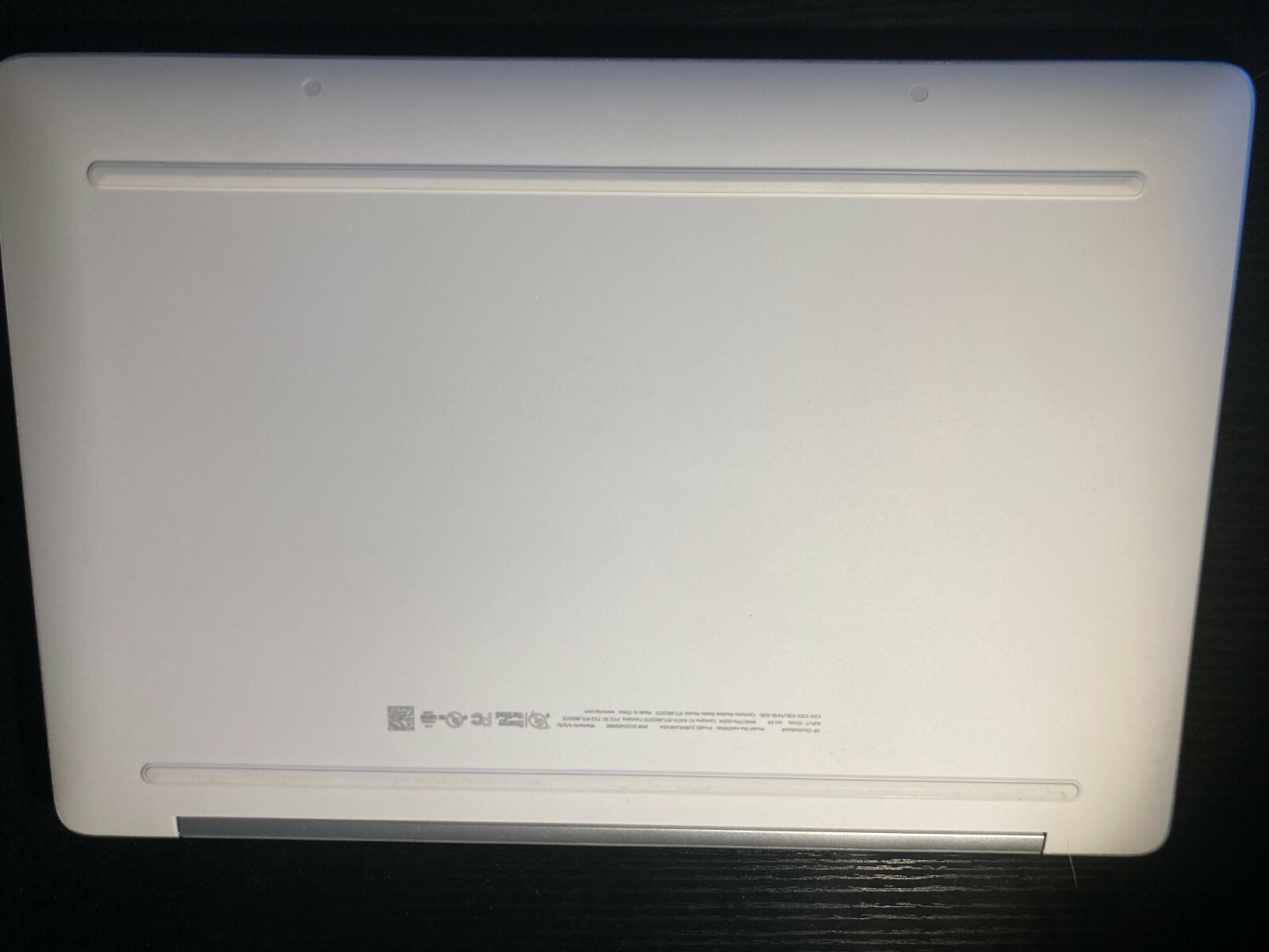 HP 14a-na0020nr 14 inch (32GB, Intel Celeron, 1.10GHz, 4GB) Chromebook – White –