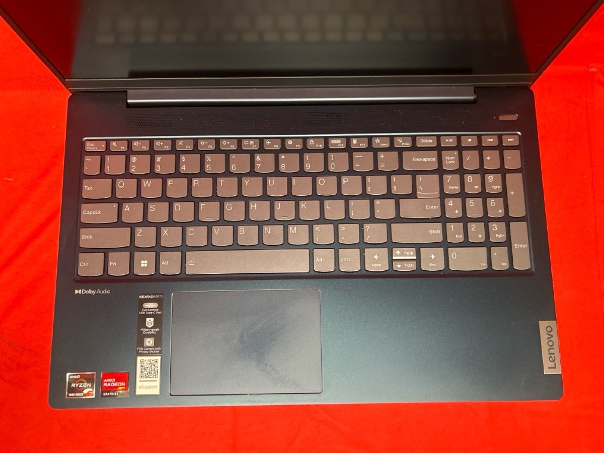 Lenovo IdeaPad 5 15ABA7 15.6″ Ryzen 7 5825U 2.0GHz 16GB RAM 512GB SS (CP1126296)