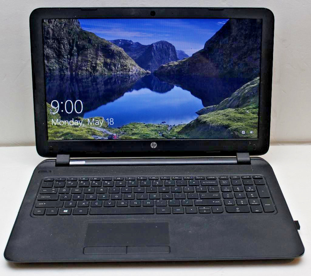 HP Pavilion 15 Notebook PC 15 AMD A6-5200 APU w/ Radeon (TM) HD GRAPHICS