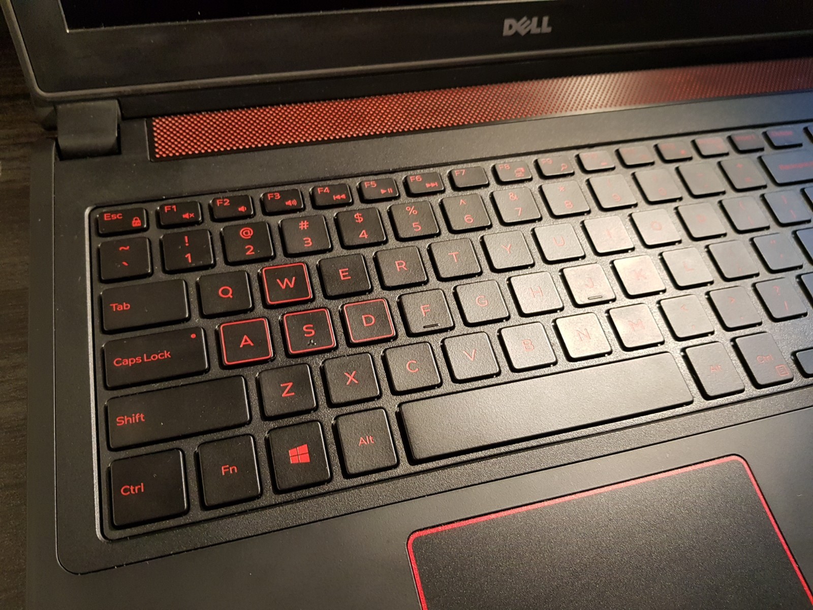 Dell Inspiron 5577 Signature Edition [READ DESC]