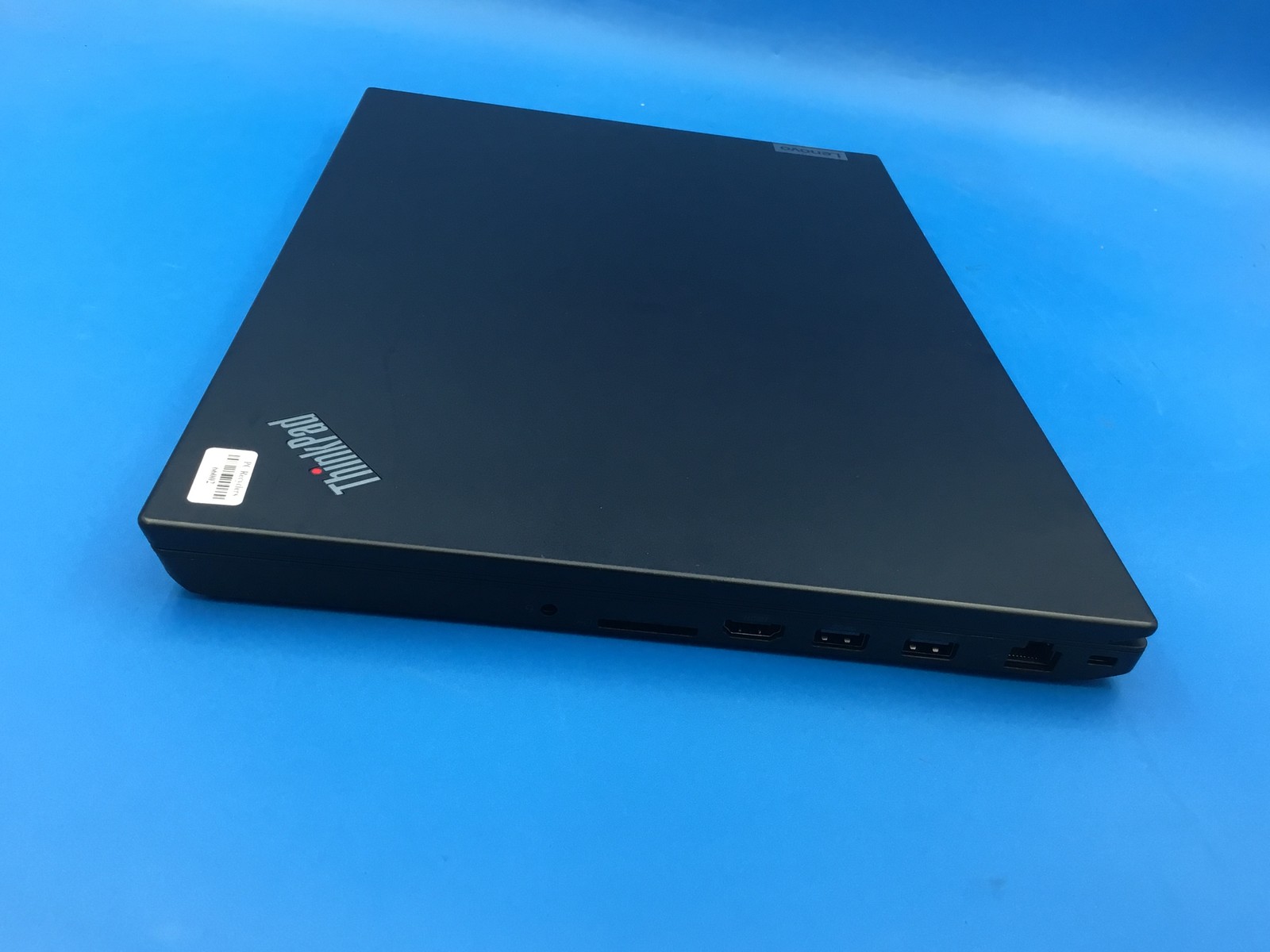LENOVO THINKPAD T15p GEN 2 15.6″ i7-11800h@2.30 8GB RAM 256SSD BKLIT BT CAM FHD