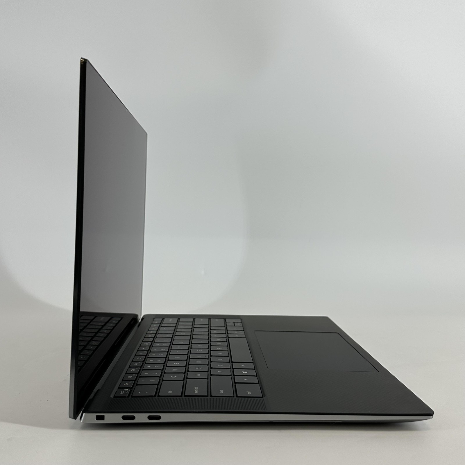 Dell Precision 5560 15.6 UHD+ TOUCH i9-11950H 2.60GHz 64GB 1TB SSD RTX A2000