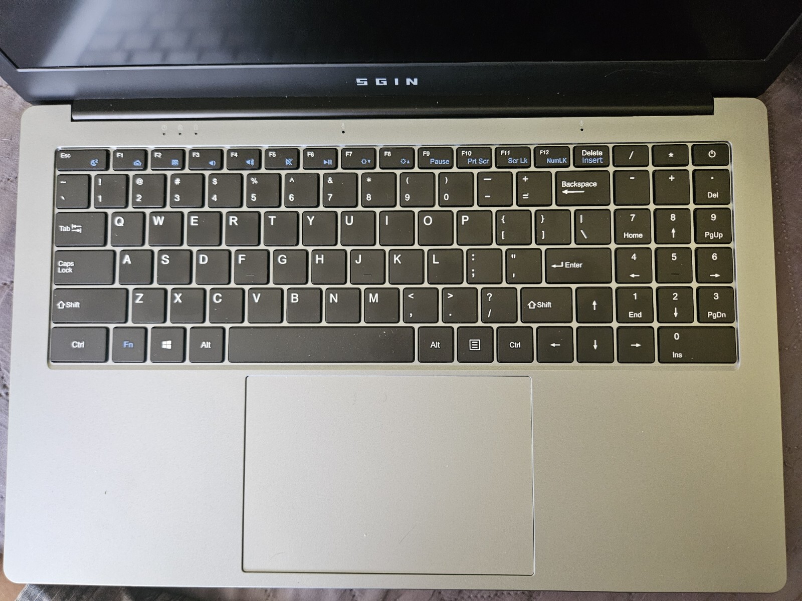 SGIN M15 Laptop 15.6 Inch, 4GB DDR4 128GB SSD Windows 11 *See Pictures*