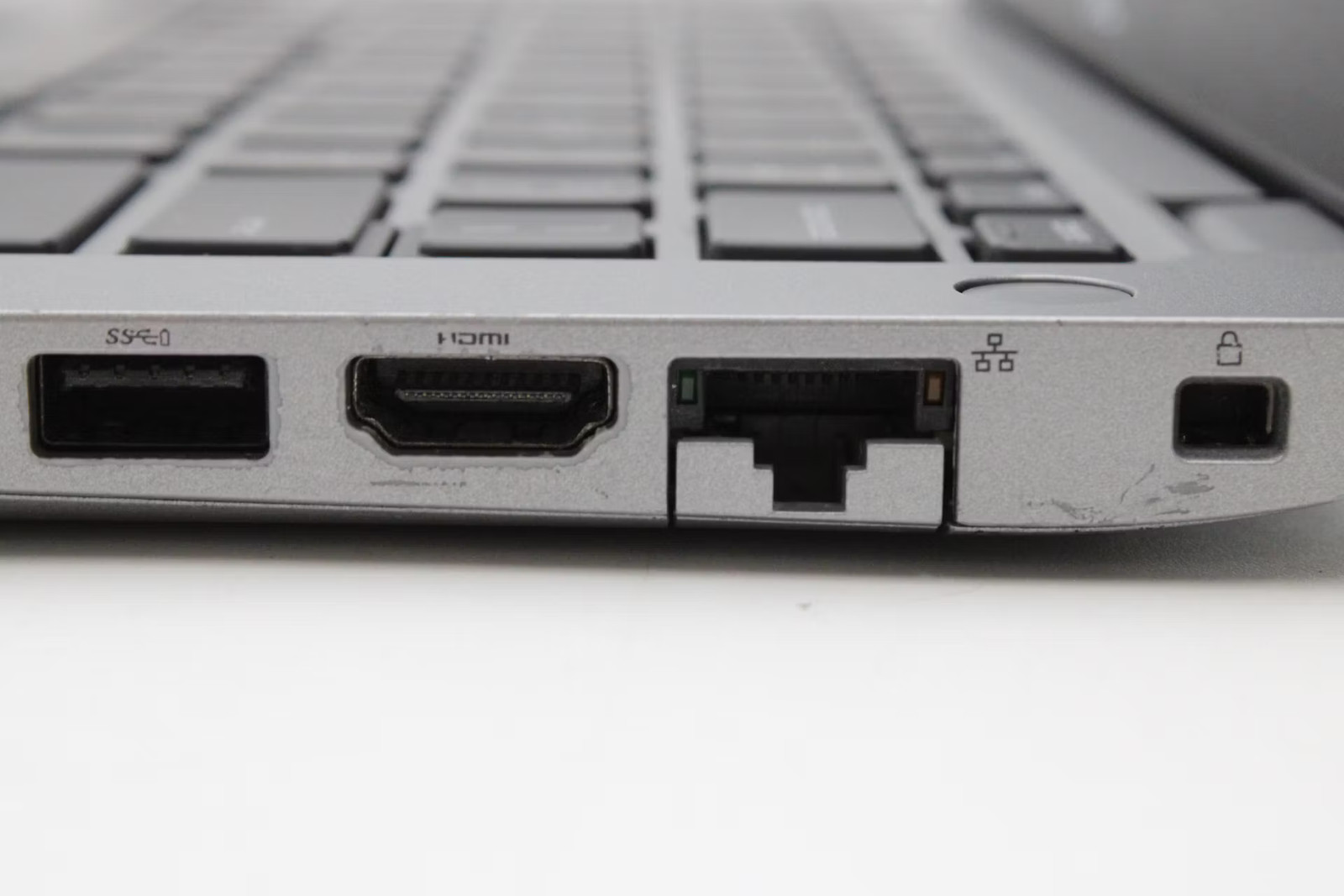 Dell Latitude 5410 Used 14″ i7-10610U, 16GB RAM, 256GB NVMe